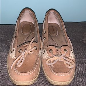Sperry topsiders